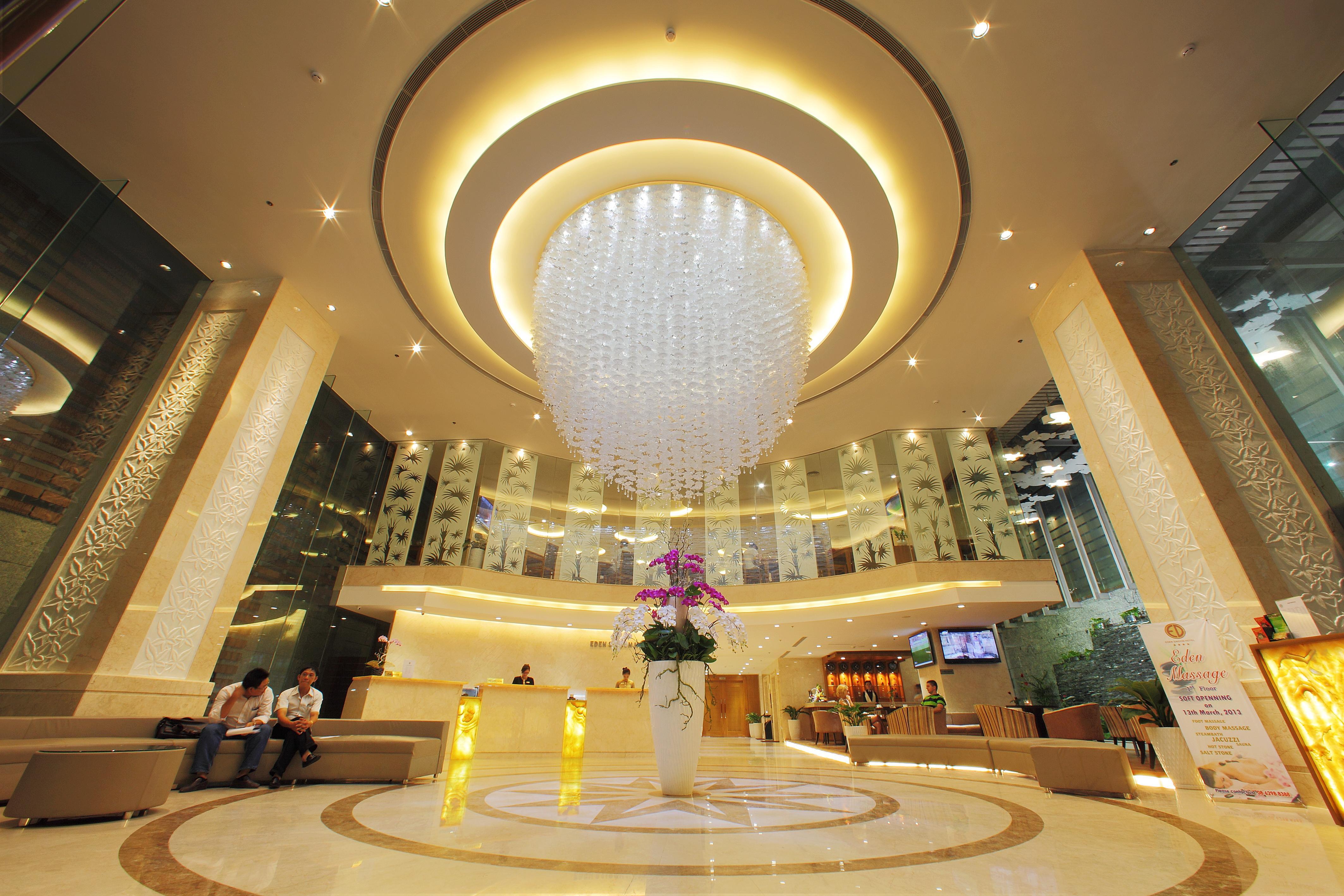 Eden Star Saigon Hotel Хошимин Екстериор снимка