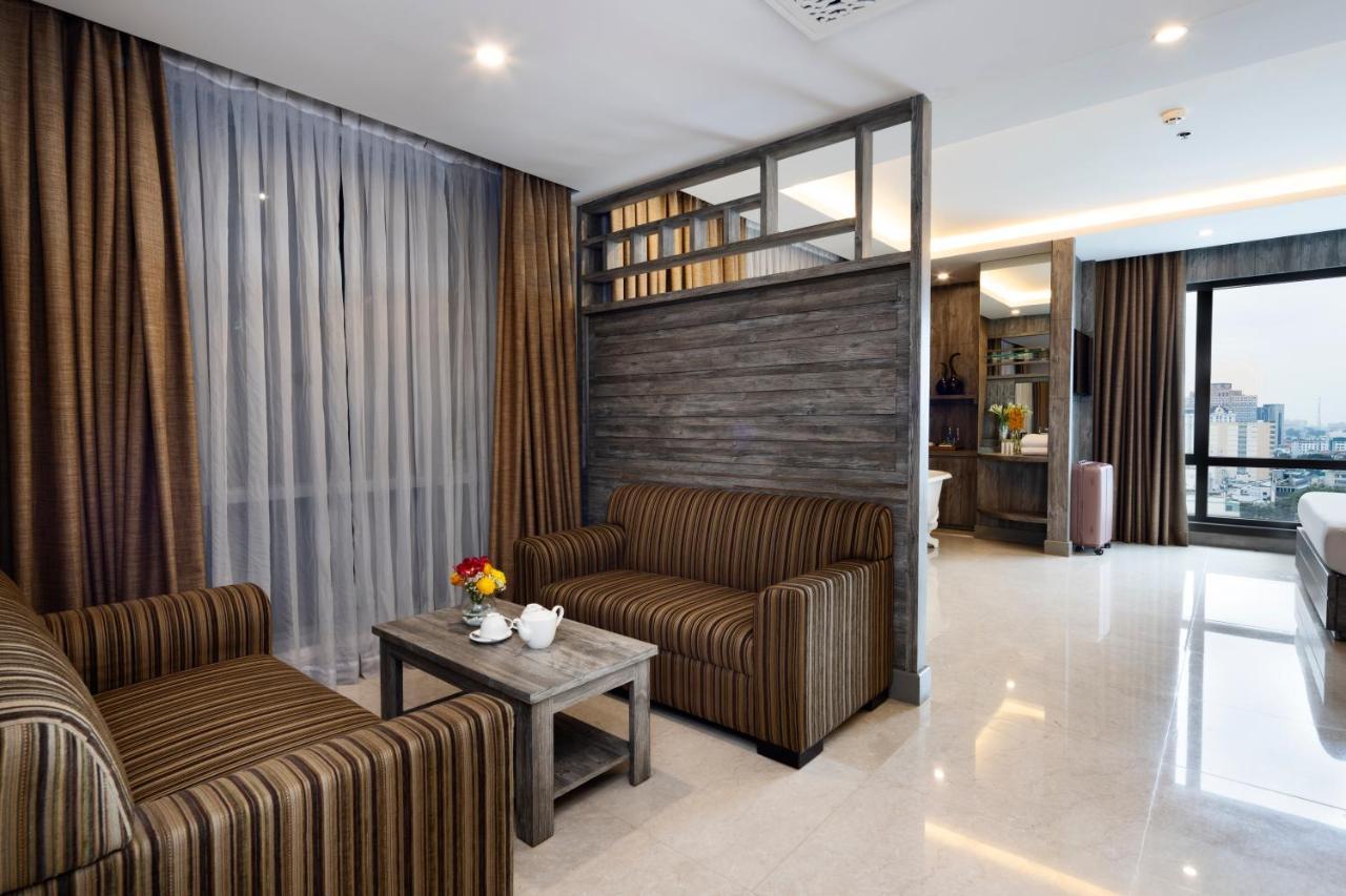 Eden Star Saigon Hotel Хошимин Екстериор снимка