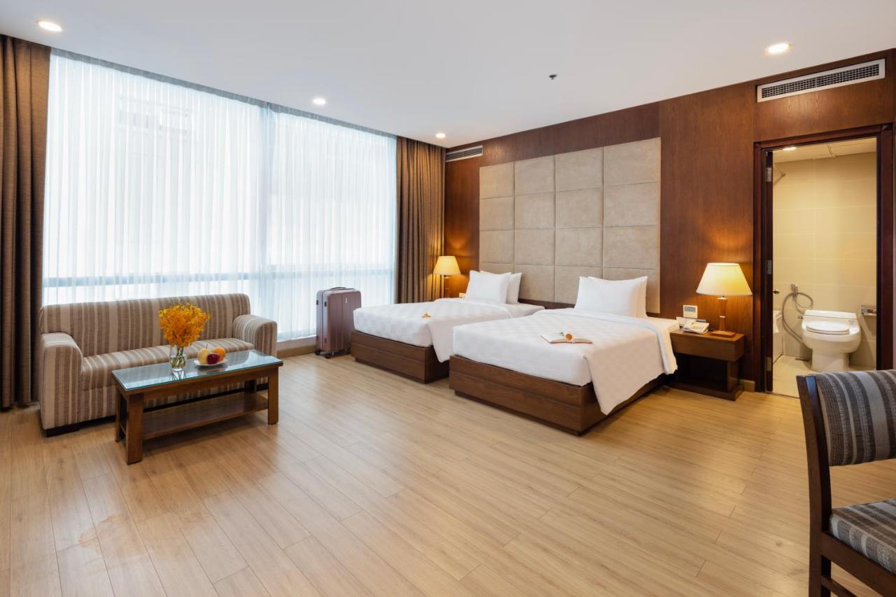 Eden Star Saigon Hotel Хошимин Екстериор снимка