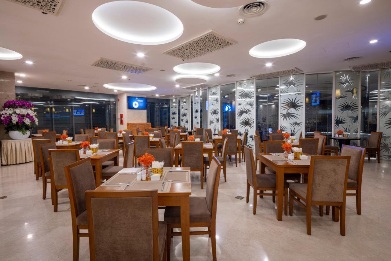 Eden Star Saigon Hotel Хошимин Екстериор снимка
