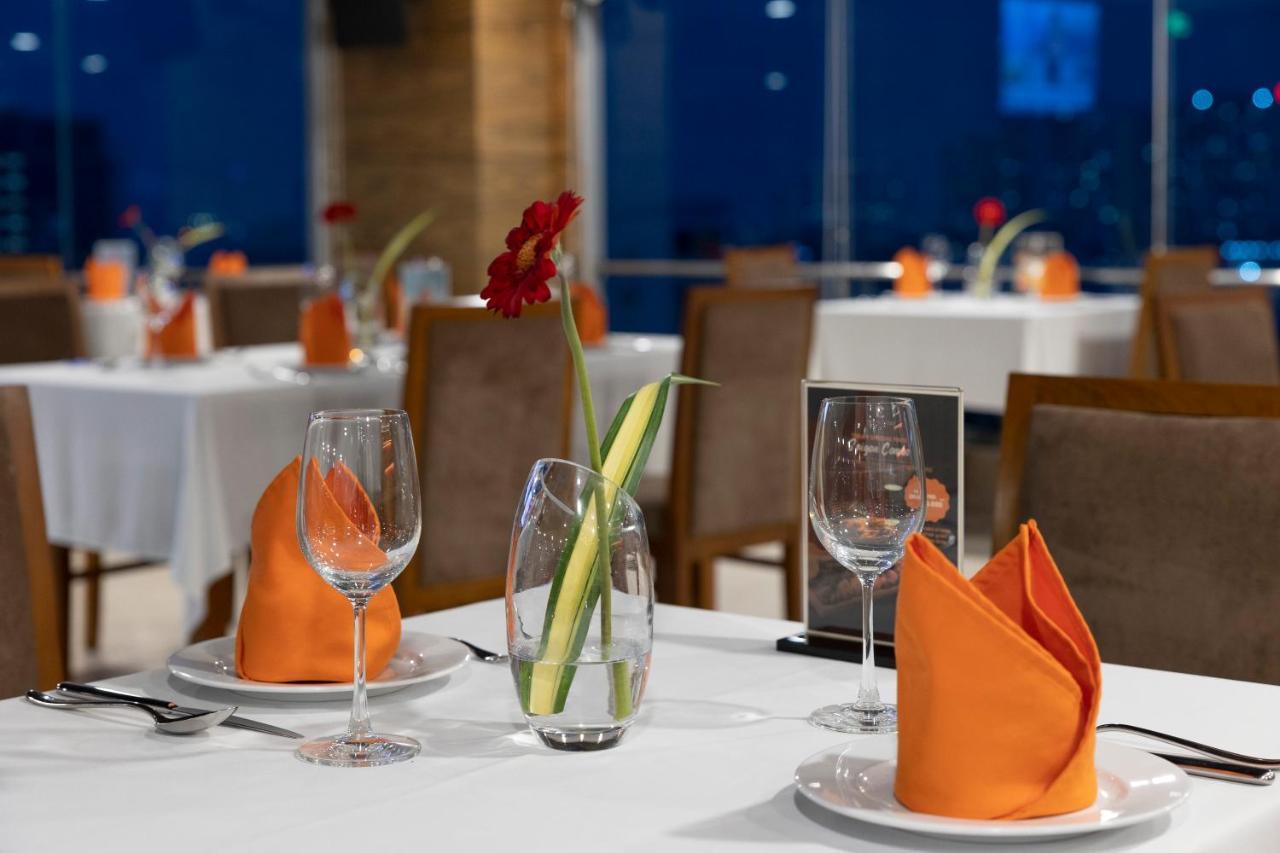 Eden Star Saigon Hotel Хошимин Екстериор снимка