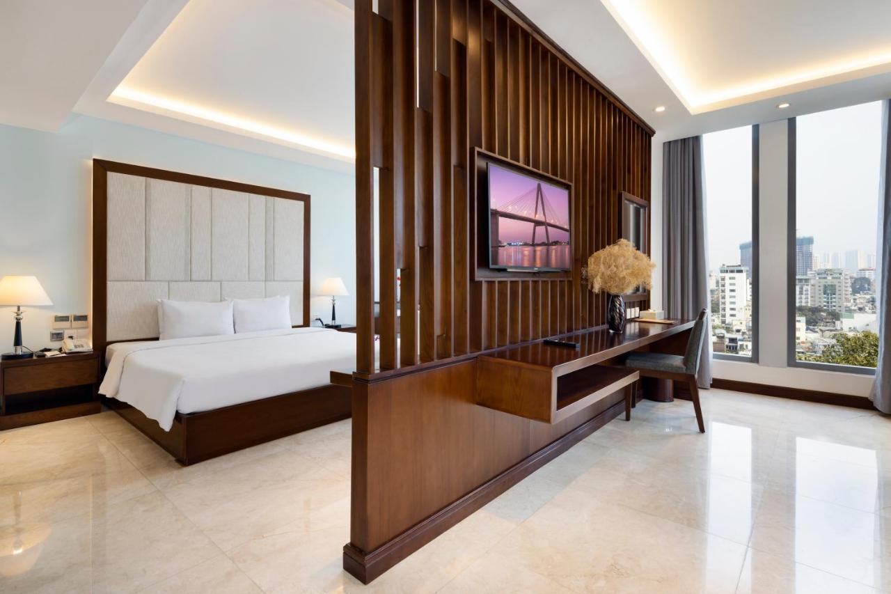 Eden Star Saigon Hotel Хошимин Екстериор снимка