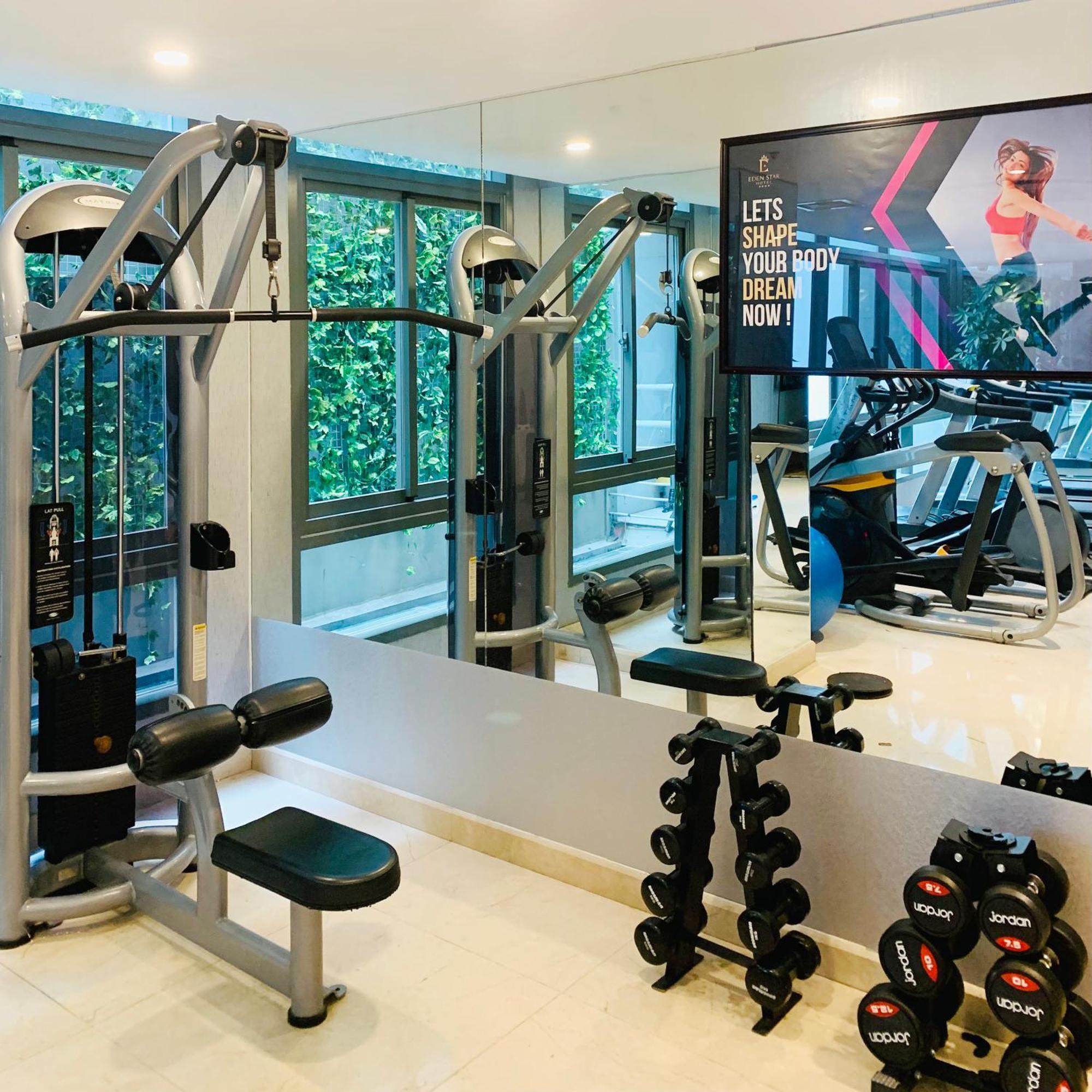 Eden Star Saigon Hotel Хошимин Екстериор снимка