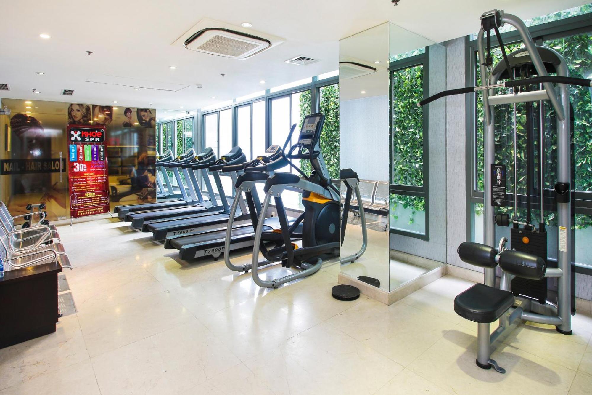 Eden Star Saigon Hotel Хошимин Екстериор снимка